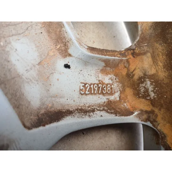 Llanta para Jeep Avenger