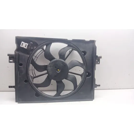 Electroventilador para Nissan Micra V (K14)