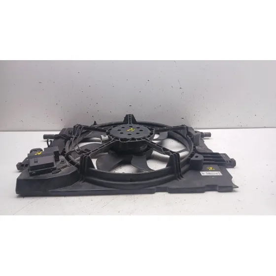 Electroventilador para Nissan Micra V (K14)