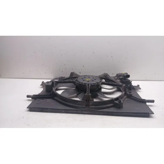 Electroventilador para Nissan Micra V (K14)