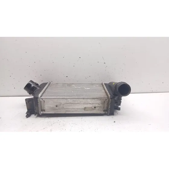 Intercooler para Nissan Micra V (K14)