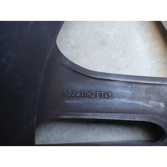 Llanta para Mercedes-Benz Clase E Descapotable (A207)
