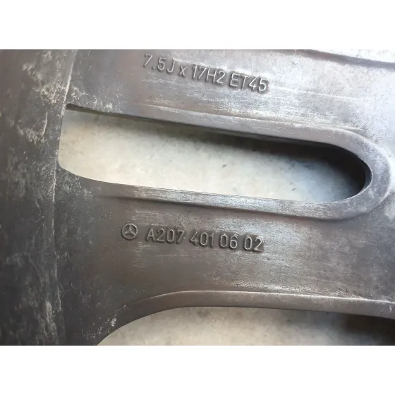 Llanta para Mercedes-Benz Clase E Descapotable (A207)
