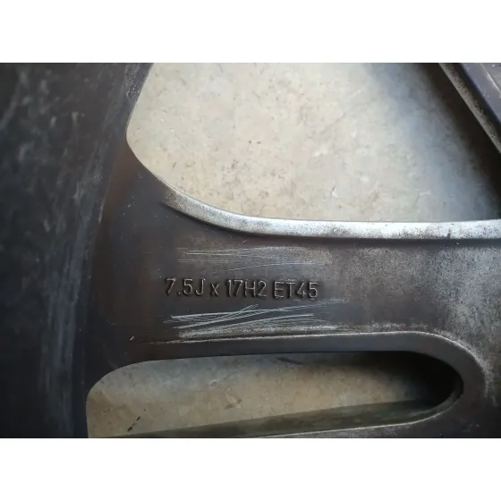 Llanta para Mercedes-Benz Clase E Descapotable (A207)