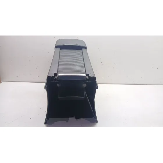 Apoyabrazos Central para Volvo V60 I (155)