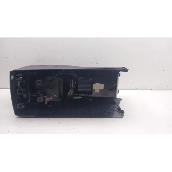 Apoyabrazos Central para Volvo V60 I (155)