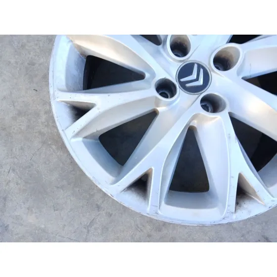 Llanta para Citroën C4 Coupe (La_)