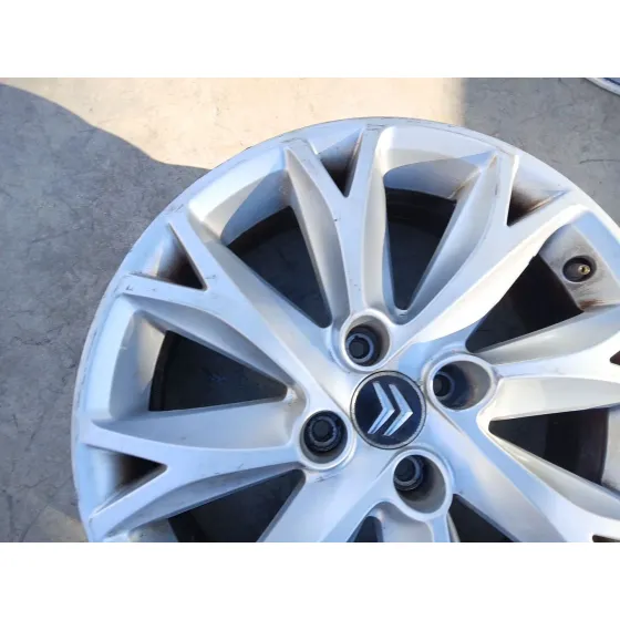 Llanta para Citroën C4 Coupe (La_)