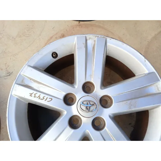 Llanta para Toyota Auris