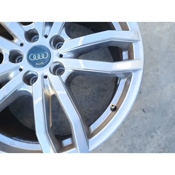 Llanta para Audi Q7 (4Lb)