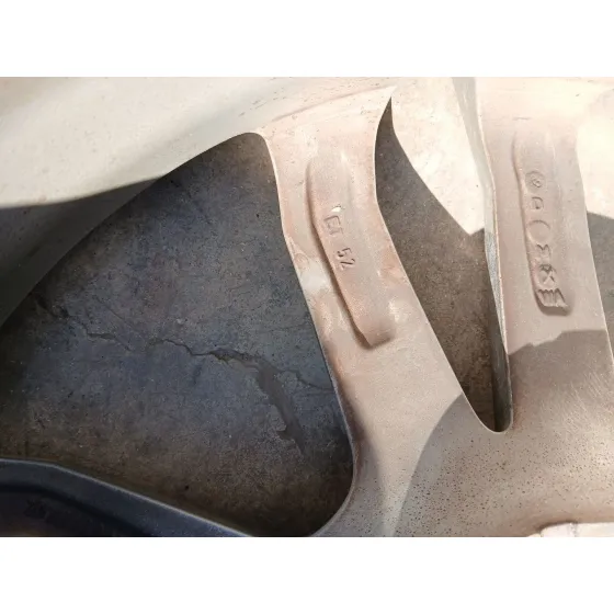 Llanta para Audi Q7 (4Lb)