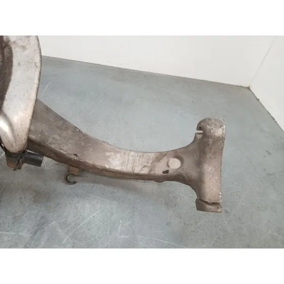 Mangueta Delantera Izquierda para Audi A4 Berlina (8W2)