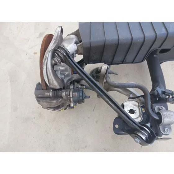 Puente Trasero para Audi A4 Berlina (8W2)
