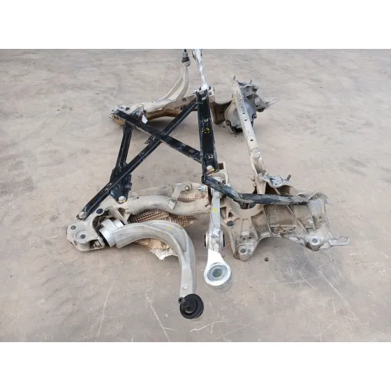 Puente Delantero para Audi A4 B8 Avant (8K5)