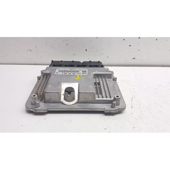 Centralita Motor Uce para Volkswagen Golf Vii Lim. (Bq1)
