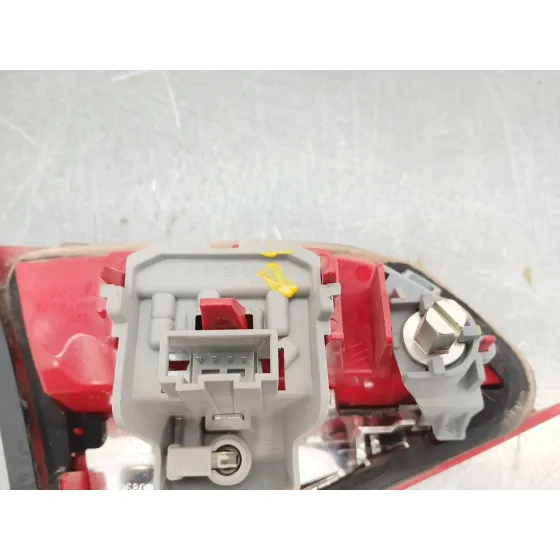 Piloto Trasero Derecho Interior para Audi A4 B8 Avant (8K5)