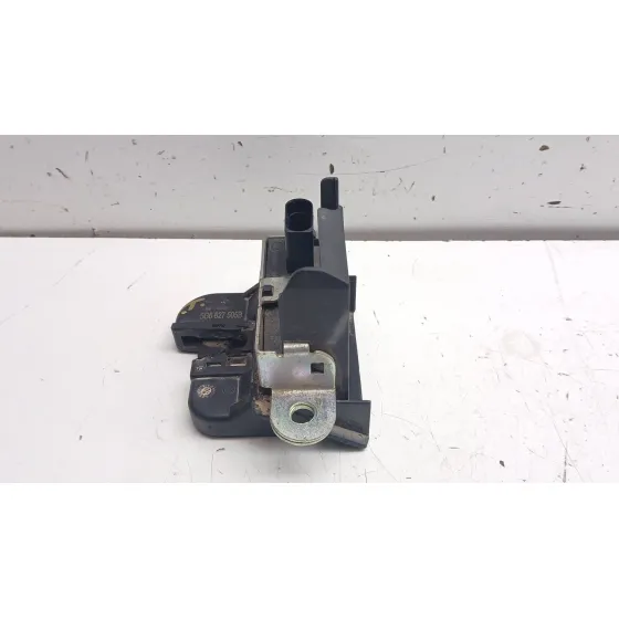 Cerradura Maletero / Porton para Volkswagen Golf Vii Lim. (Bq1)