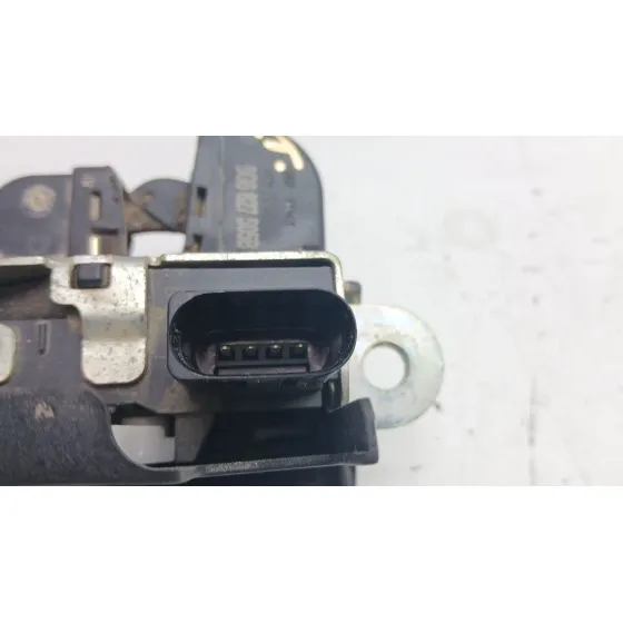 Cerradura Maletero / Porton para Volkswagen Golf Vii Lim. (Bq1)