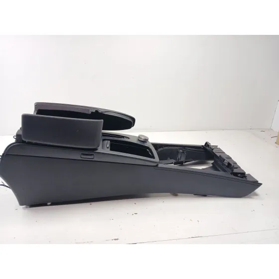Apoyabrazos Central para Mercedes-Benz Clase C (W204)