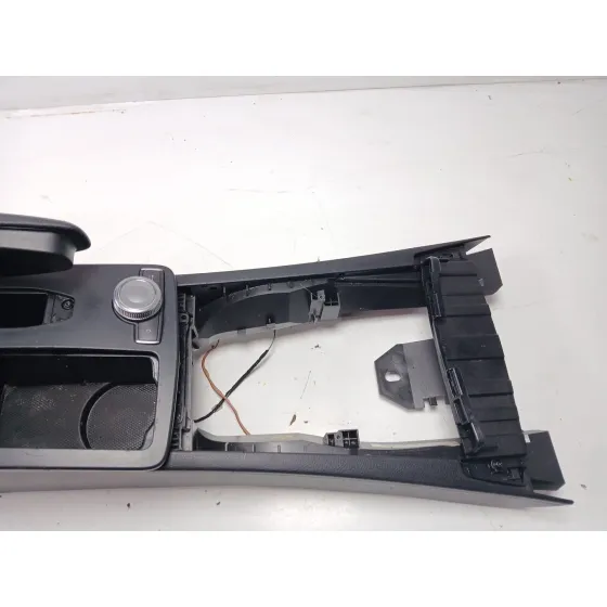 Apoyabrazos Central para Mercedes-Benz Clase C (W204)