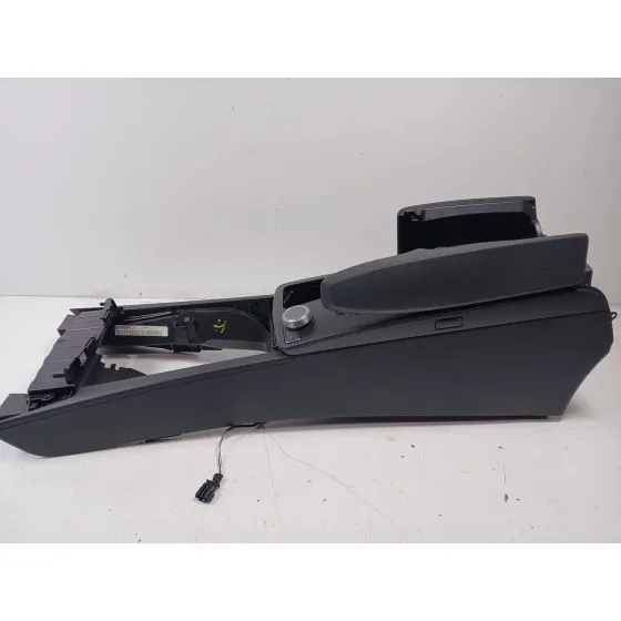 Apoyabrazos Central para Mercedes-Benz Clase C (W204)