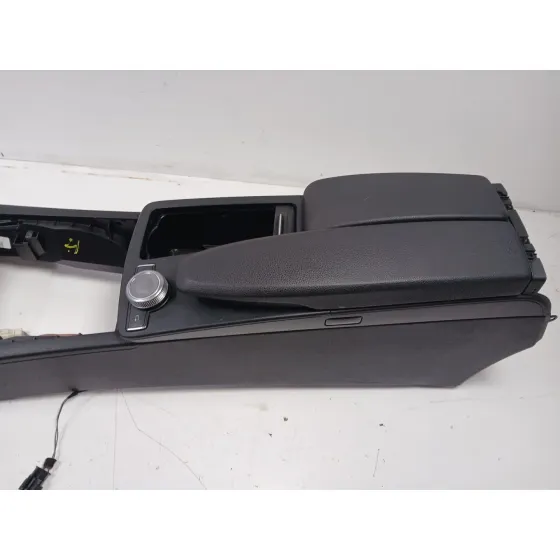 Apoyabrazos Central para Mercedes-Benz Clase C (W204)