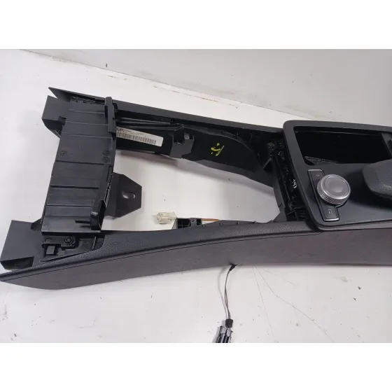 Apoyabrazos Central para Mercedes-Benz Clase C (W204)