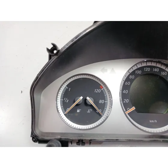 Cuadro Instrumentos para Mercedes-Benz Clase C (W204)