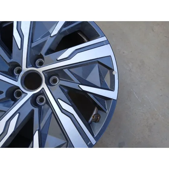 Llanta para Hyundai Tucson (Nx4E, Nx4A)