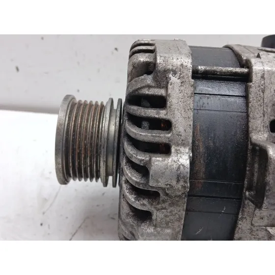 Alternador para Opel Vivaro C Furgoneta (K0)