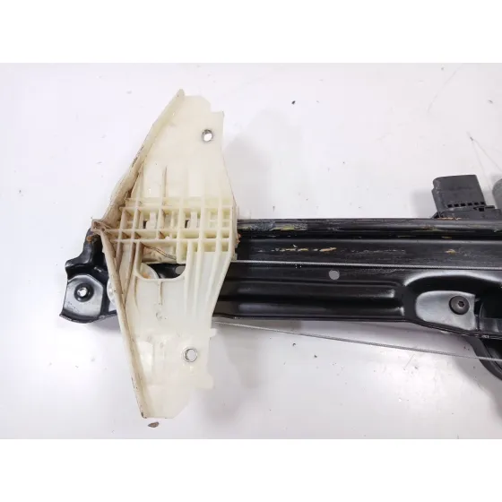 Elevalunas Delantero Derecho para Opel Vivaro C Furgoneta (K0)