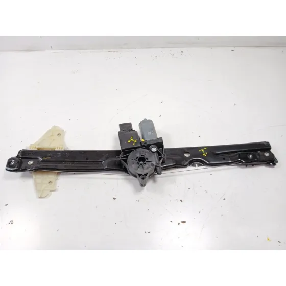Elevalunas Delantero Izquierdo para Opel Vivaro C Furgoneta (K0)