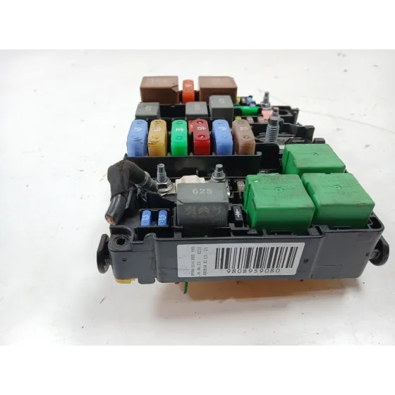 Caja Reles / Fusibles para Opel Vivaro C Furgoneta (K0)