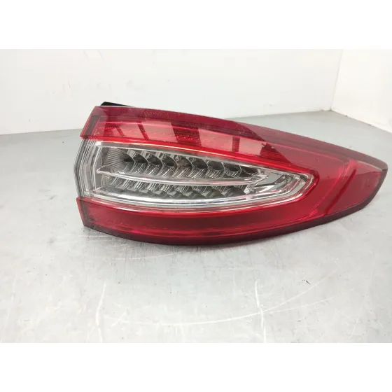 Piloto Trasero Derecho para Ford Mondeo V Hatchback (Ce)