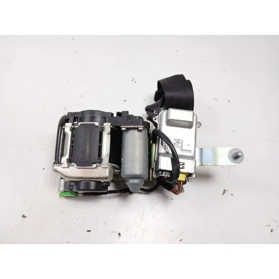 Pretensor Airbag Derecho para Mercedes-Benz Clase C (W204)