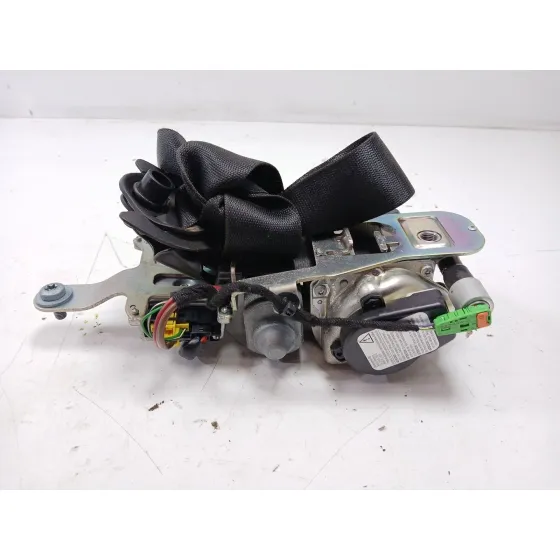 Pretensor Airbag Derecho para Mercedes-Benz Clase C (W204)