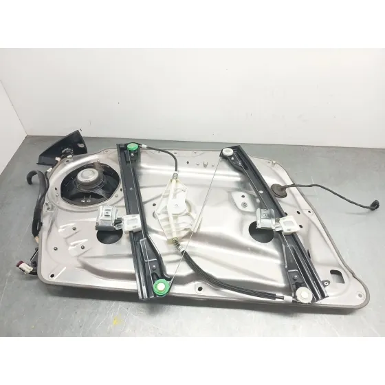 Elevalunas Delantero Derecho para Mercedes-Benz Clase C (W204)