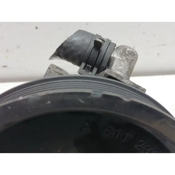 Bomba Direccion para Mercedes-Benz Clase M (W163)