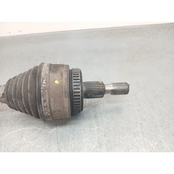 Transmision Trasera Derecha para Mercedes-Benz Clase M (W163)
