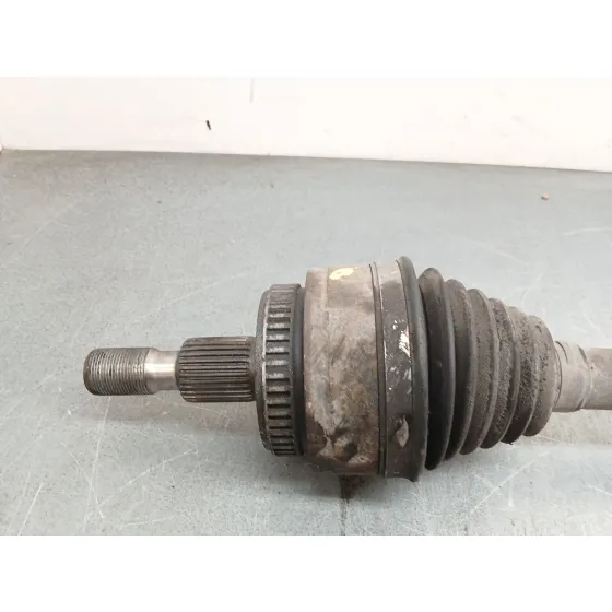 Transmision Trasera Izquierda para Mercedes-Benz Clase M (W163)