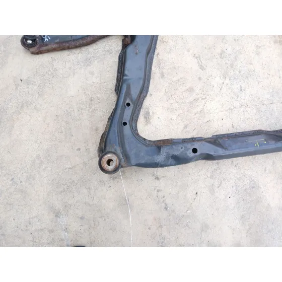 Puente Delantero para Nissan Qashqai I (J10, Nj10)
