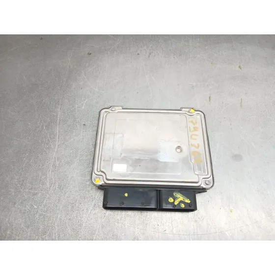 Centralita Motor Uce para Volkswagen Golf V (1K1)