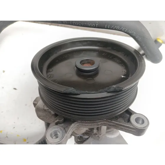 Bomba Direccion para Mercedes-Benz Clase R (W251)