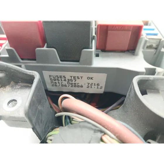 Caja Reles / Fusibles para Alfa Romeo Mito (955_)