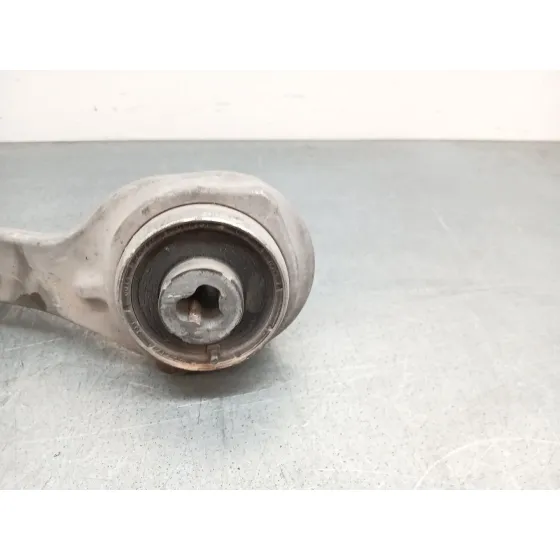 Brazo Suspension Inferior Delantero Derecho para Mercedes-Benz Clase E (W212)