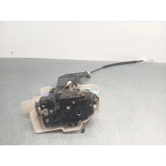 Cerradura Puerta Trasera Derecha para Porsche Cayenne (9Pa)