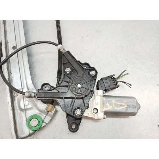 Elevalunas Delantero Derecho para Mercedes-Benz Vito / Mixto Furgoneta (W639)