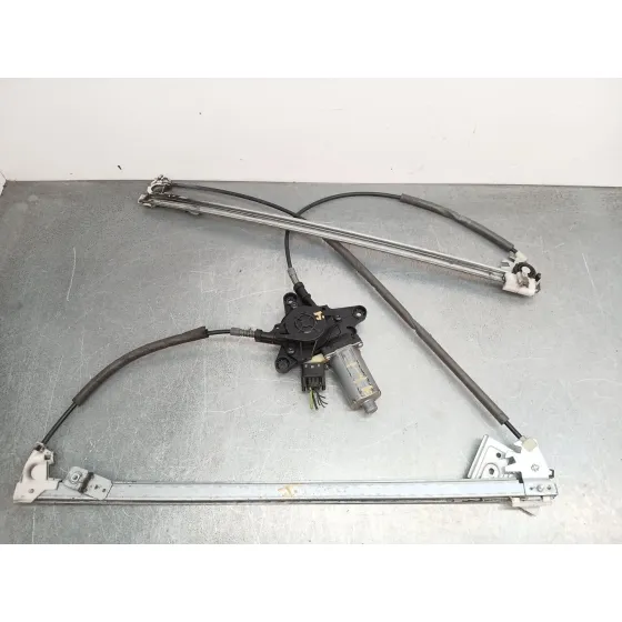 Elevalunas Delantero Izquierdo para Mercedes-Benz Vito / Mixto Furgoneta (W639)