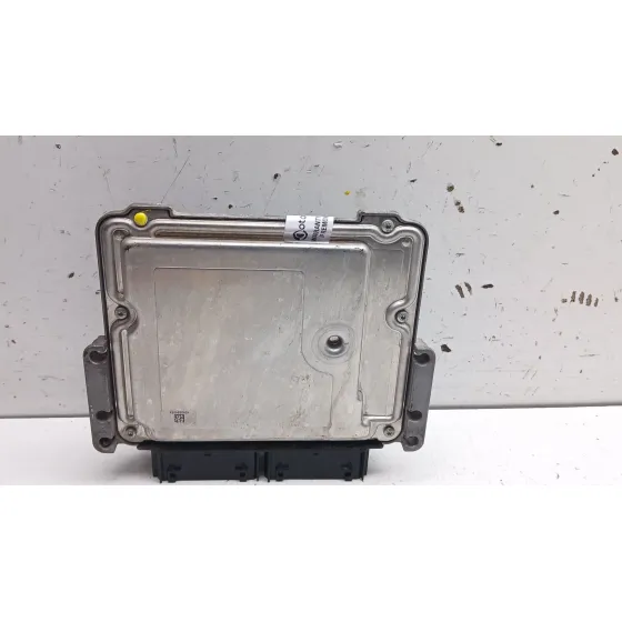 Centralita Motor Uce para Ford Focus Iii
