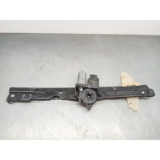 Elevalunas Delantero Derecho para Peugeot Expert Furgoneta (V_)